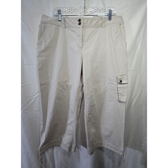 liz&co. Pants - liz&co. Womens Cargo Capri Pants Beige Size 16 Stretch Side Pocket Cropped